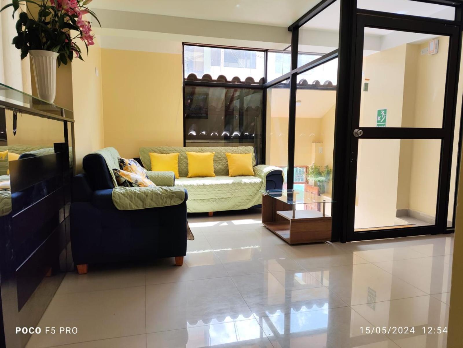 Hostal Kintu Guest house *